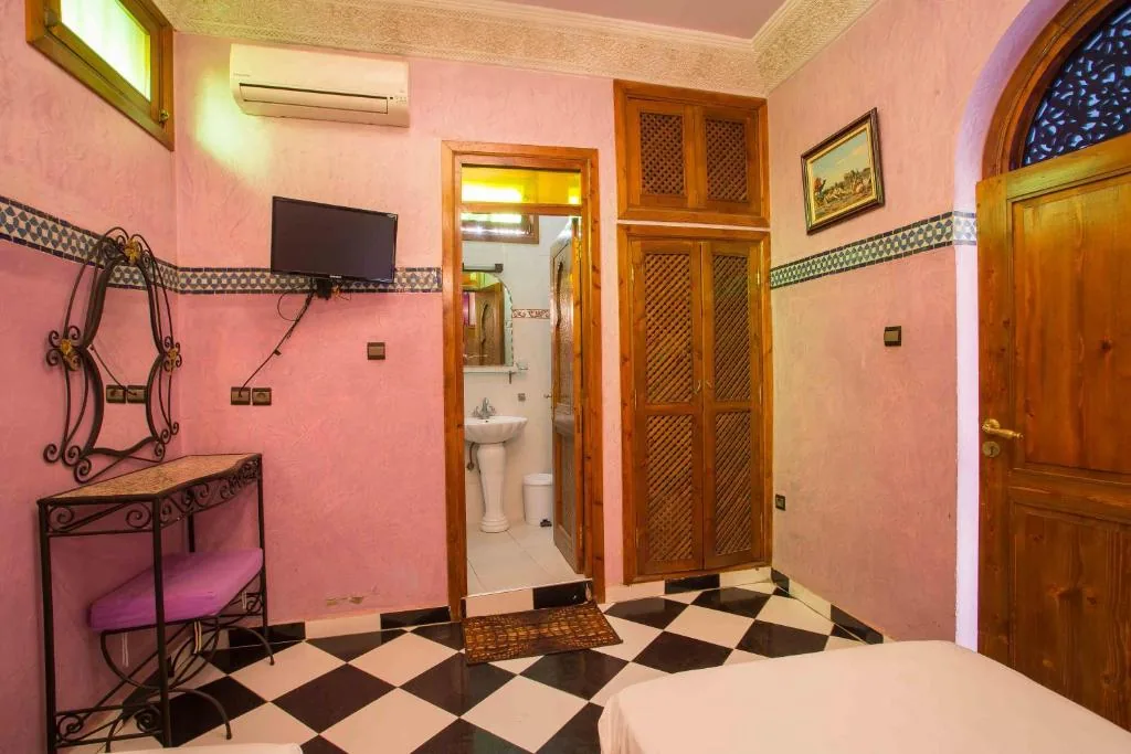 Riad Saad — photo 5